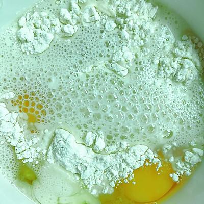 大席上的鸡蛋块做法，小葱鸡蛋饼