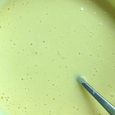 大席上的鸡蛋块做法，小葱鸡蛋饼