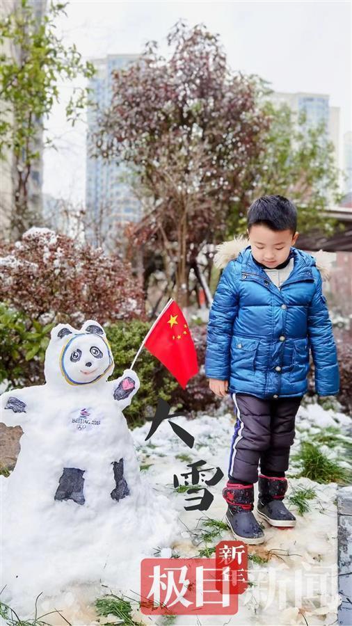 湖北冬季下雪最多的地方，湖北这里现夏日冰雪奇观