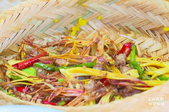 云南棕树的美食，茶马古道，情有独“棕”的美食