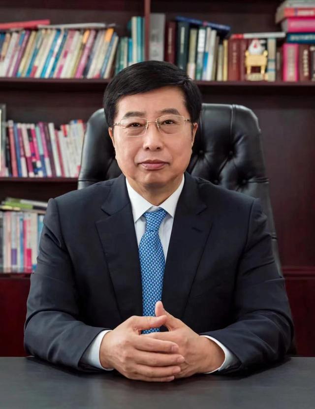 海信周厚健个人简历，周厚健留下一个怎样的海信