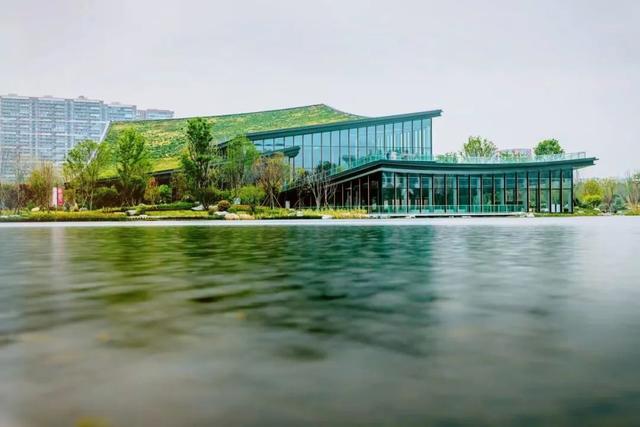 成都图书馆现在开放吗，成都这一高颜值图书馆即将开馆