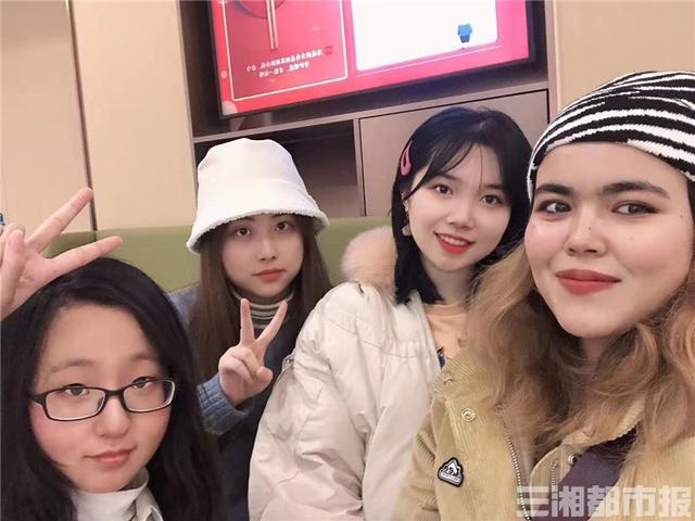 清华大学宿舍图片，国内最美大学宿舍清华大学（清华和哈佛耶鲁不在同一级别）