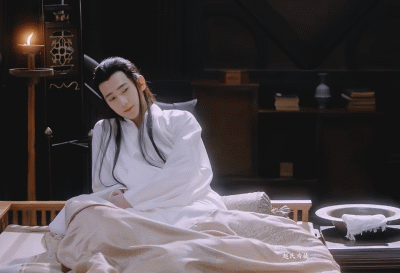 杨洋刻在骨子里的绅士温暖又帅气，他的脸耽误大家看剧了