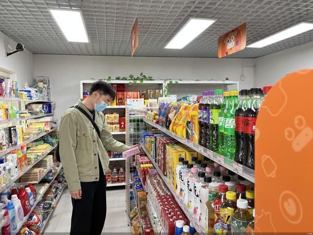 实体店如何开小卖部，小卖部变身连锁便利店