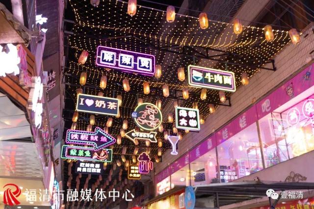 西双版纳星光夜市，打卡西双版纳网红星光夜市