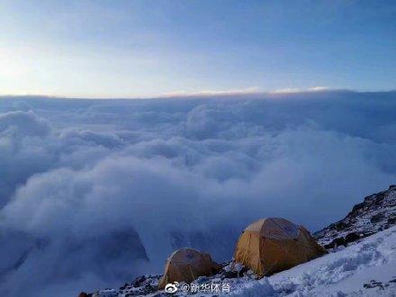 个人攀登珠峰，登顶珠峰寻找自我