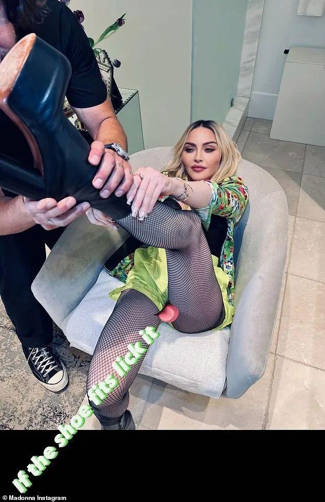 麦当娜年轻照，63岁的麦当娜闲不住