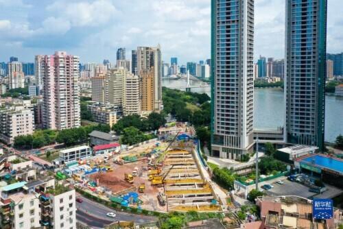 广州地铁11号线建设进展，地铁10号线滨江东路站开始浇筑底板