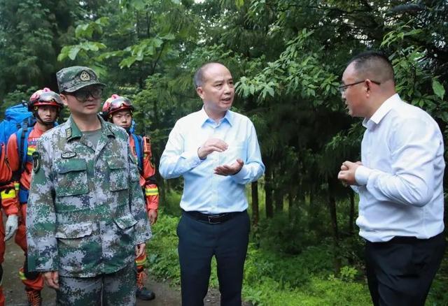 雅安地震啥情况看一下，雅安地震最新消息汇总