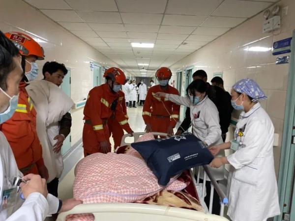 四川阿坝州地震是否有伤亡，四川阿坝发生多次地震