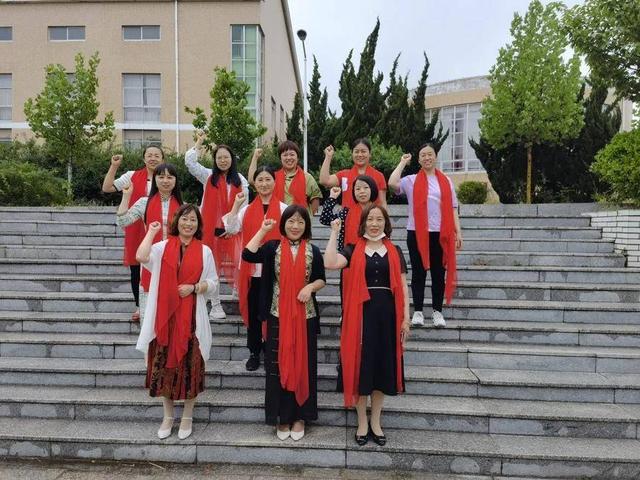 招远市一中中考现场，加油少年招远市4466名学子逐梦中考考场