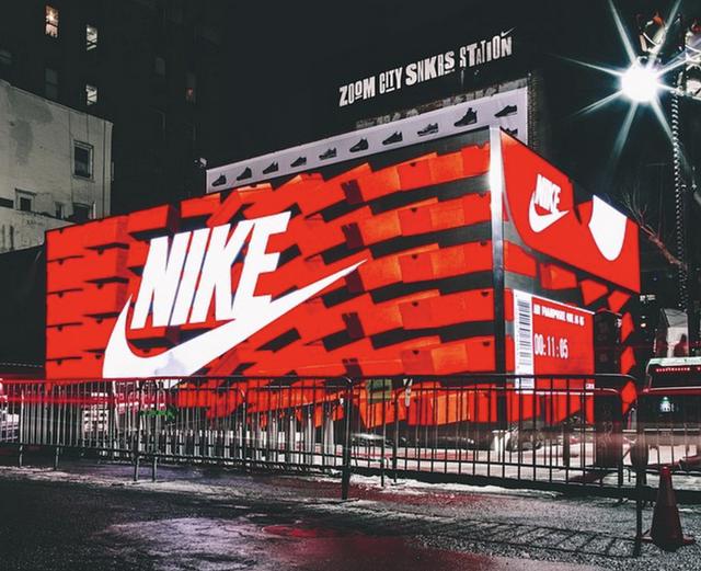 耐克回到未来致敬什么，耐克的下一个50年