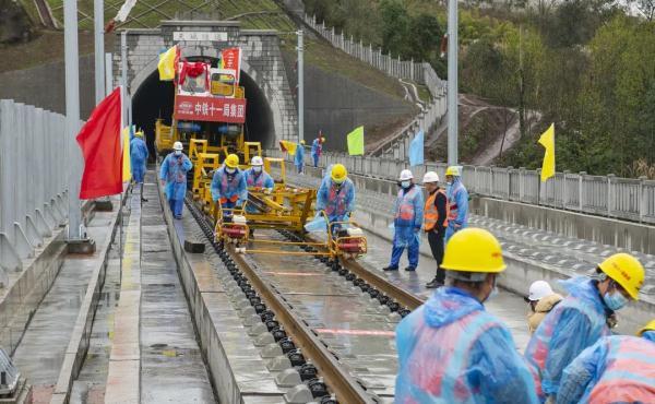 郑渝高铁全程体验，郑渝高铁3D全程轨迹演示