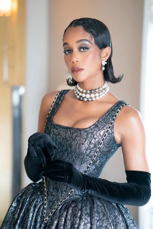 长脸必备耳环图片，长脸高颧骨适合什么耳饰（我这个大长脸终于也戴对了耳环）