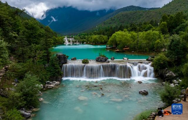 云南丽江玉龙雪山简介，玉龙雪山迎来夏日旅游热