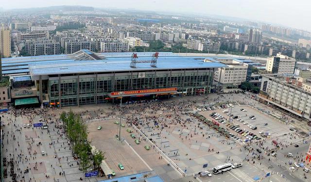 期待成都将新增一座高铁大站，我国又有一座新高铁站