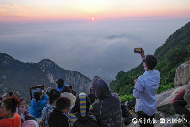 泰山图片高清大图，泰山日出美景图高清（壹图集7月1日献礼）