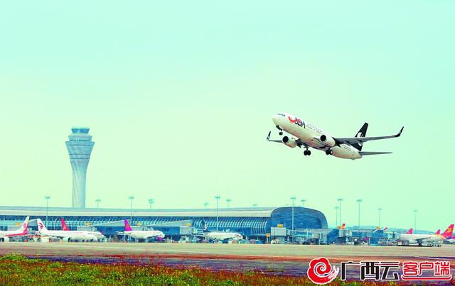 南宁吴圩国际机场简介，非凡十年自豪八桂