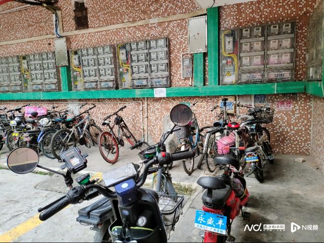 广州老小区如何加装充电桩，广州这群业主奔波一年多仍未成功