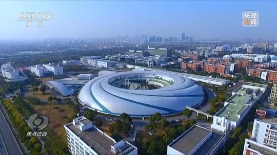 科技改变世界创新开启未来，焦点访谈探索未知世界