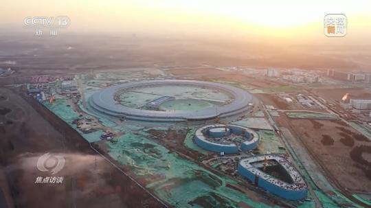 科技改变世界创新开启未来，焦点访谈探索未知世界