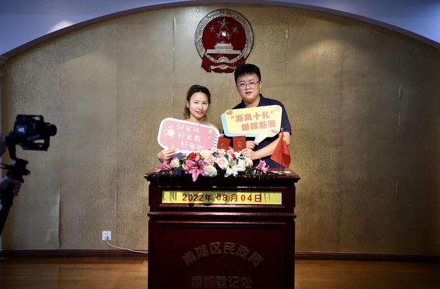 七夕爱情图鉴，收下这份中国爱情图鉴