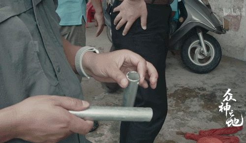 9.8分哭着看完的纪录片，看完这部纪录片我庆幸生在中国