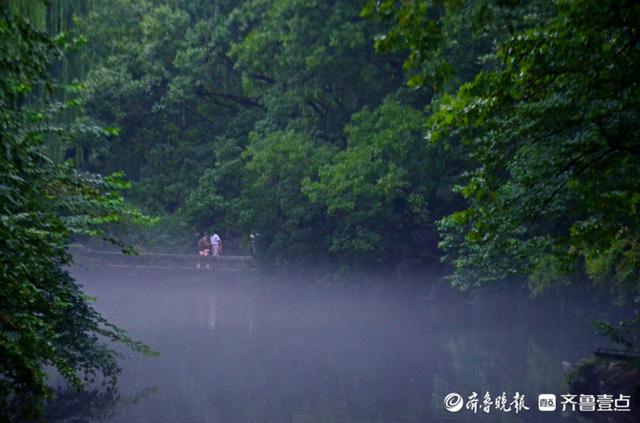 厦门趵突泉简介，厦门趵突泉景点简介（19年难得一遇的“双节合一”）