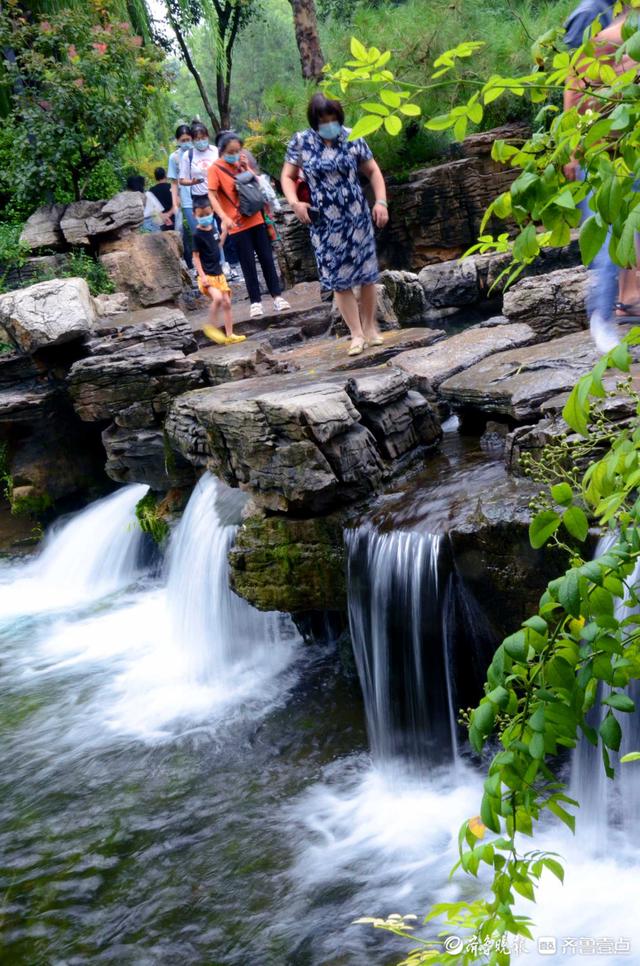 厦门趵突泉简介，厦门趵突泉景点简介（19年难得一遇的“双节合一”）