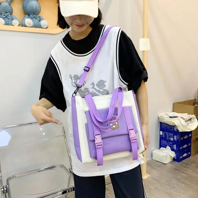 书包里有哪些文具，小学生的书包里都有哪些文具（小小文具见证生活走向富裕的脚步）