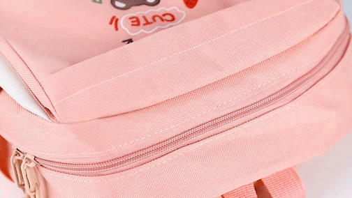 书包里有哪些文具，小学生的书包里都有哪些文具（小小文具见证生活走向富裕的脚步）