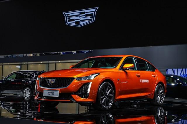 上汽通用三大品牌35款展车亮相2022成都车展，上汽通用44款车型