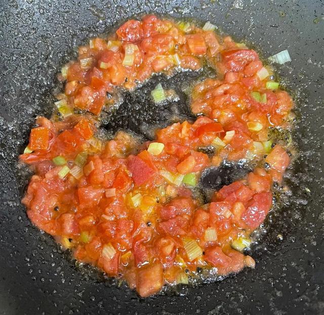 西红柿疙瘩汤懒人做法，开胃爽口疙瘩均匀Q弹