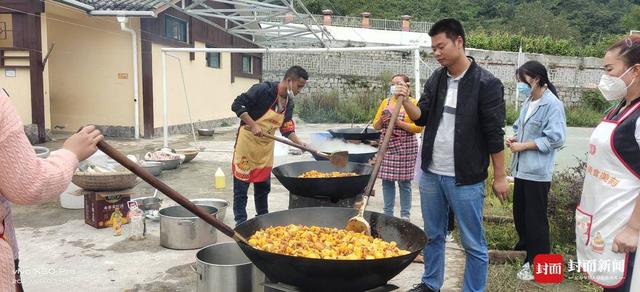 泸定地震海螺沟，甘孜州文旅局长：冰川没影响