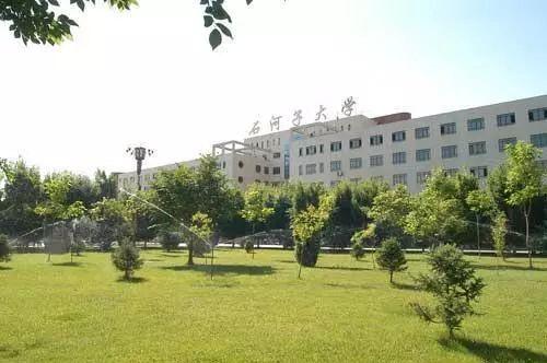 教育部直属高校和中管高校，对标直属高校教育部