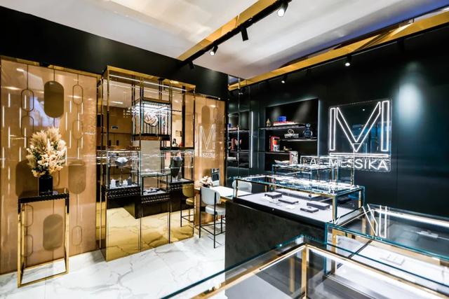 基辅迪纳摩美如画，颜值爆表MESSIKA