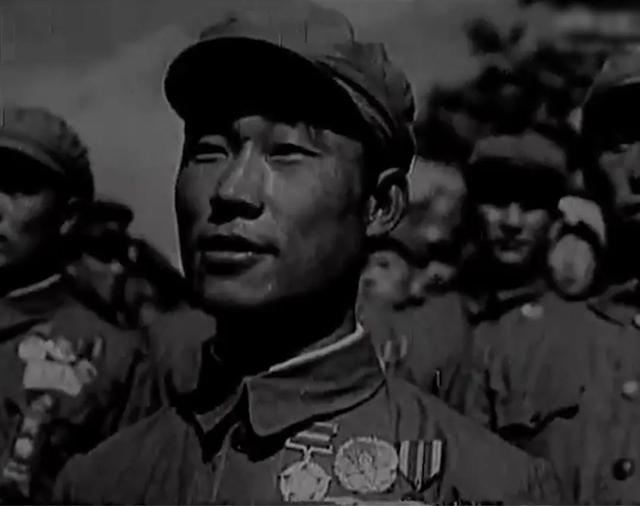 重看国庆阅兵全过程，重温15次国庆阅兵珍贵画面