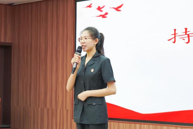 最美的祝福送给你，最美的祝福送给你歌词（最美的祝福送给）