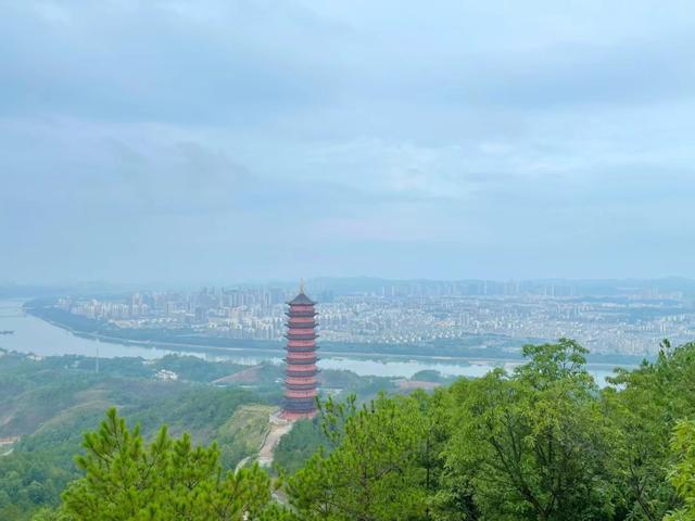 赣州最著名的几个旅游景点，国庆游赣州今日重阳