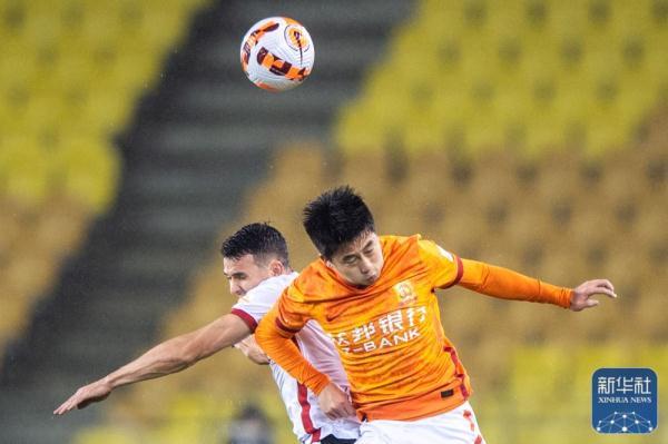 武汉长江不敌成都蓉城，成都vs武汉谁更胜一筹