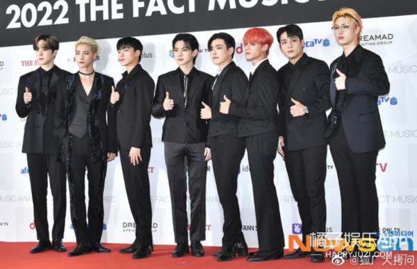 韩国红毯女明星有多敢穿，韩国红毯穿搭过于朴素