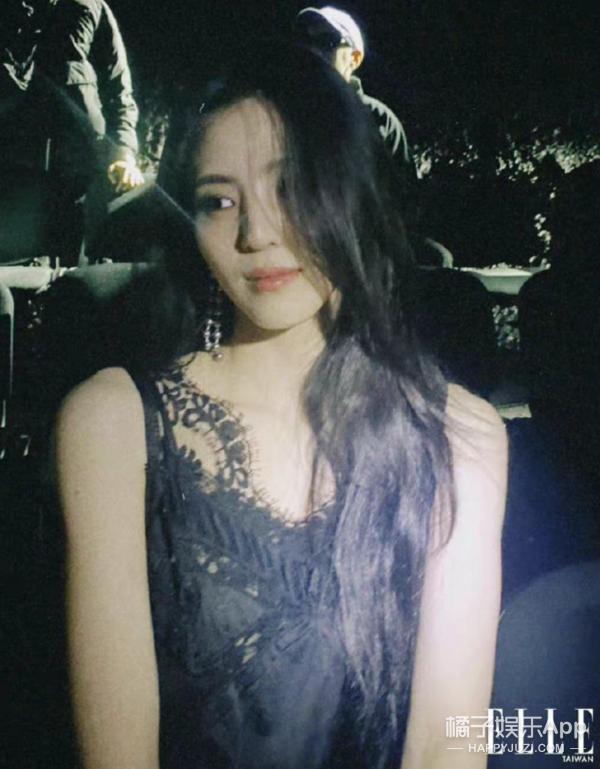 韩国红毯女明星有多敢穿，韩国红毯穿搭过于朴素