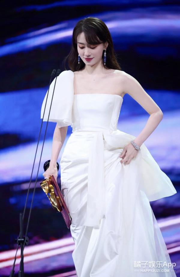 韩国红毯女明星有多敢穿，韩国红毯穿搭过于朴素