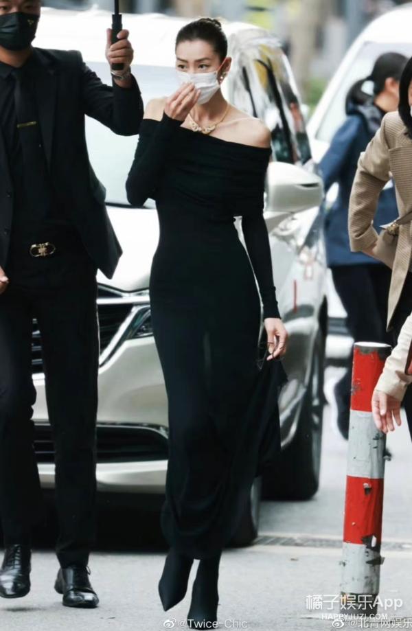 韩国红毯女明星有多敢穿，韩国红毯穿搭过于朴素