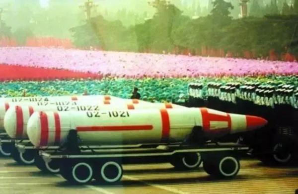 98年特大洪水国外评价，40年前的今天巨浪