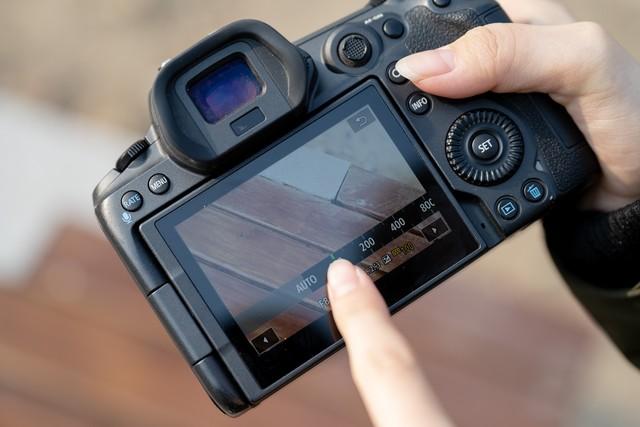 佳能eosr7和r6哪个好，编译：佳能