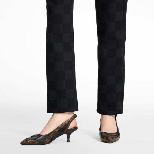 lv女装衣服最新款，重塑酷飒女性气质