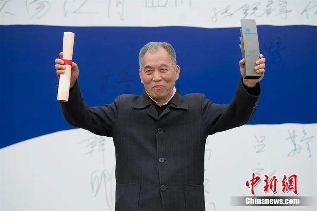 梁晓声人生真相经典语录，东西问人物