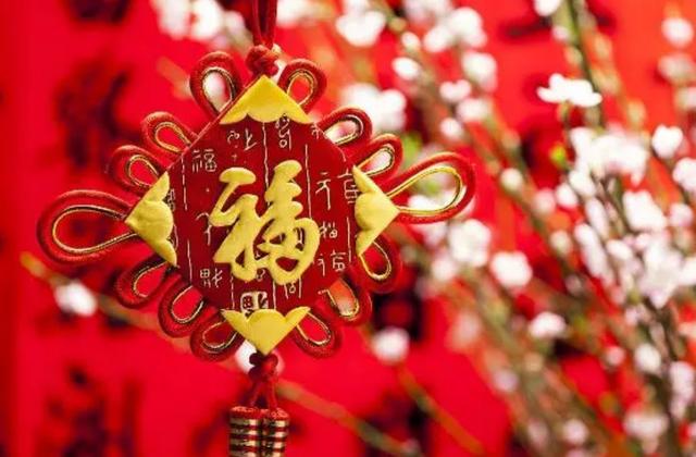 男肥胖腿肿(肥胖腿肿是什么原因引起的)